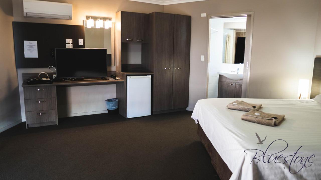 Bluestone Motor Inn Теннант-Крік Екстер'єр фото