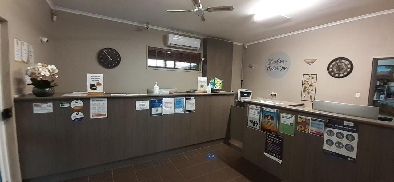 Bluestone Motor Inn Теннант-Крік Екстер'єр фото